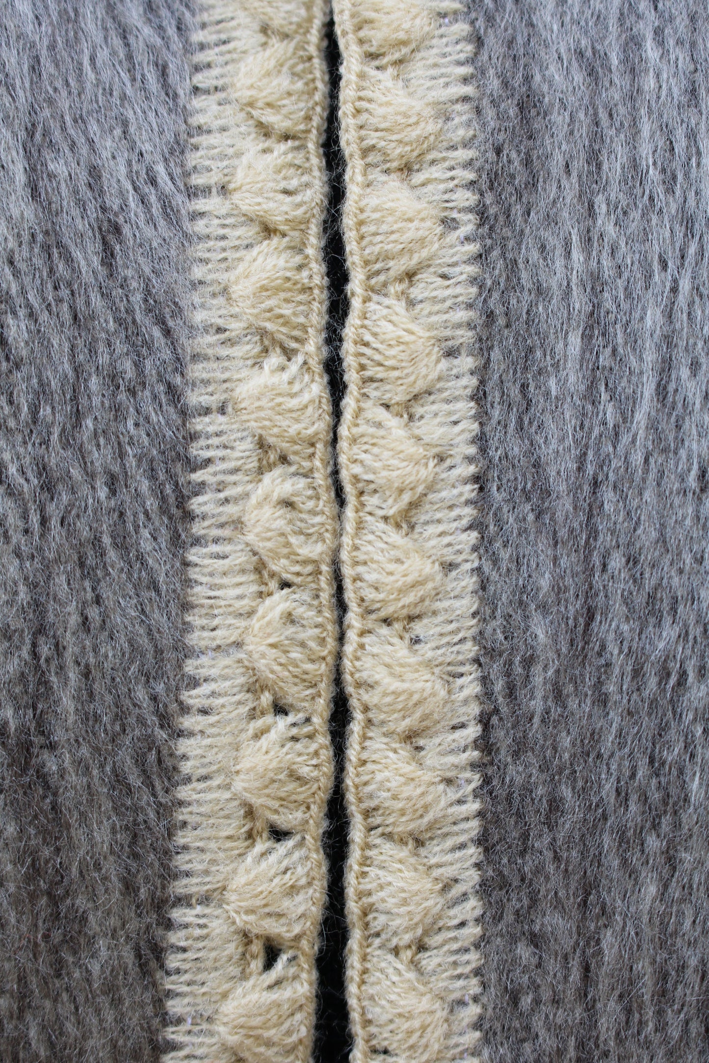 Poncho Alpaca Beige Handmade Boho Soft Tribal Vintage Unique Design