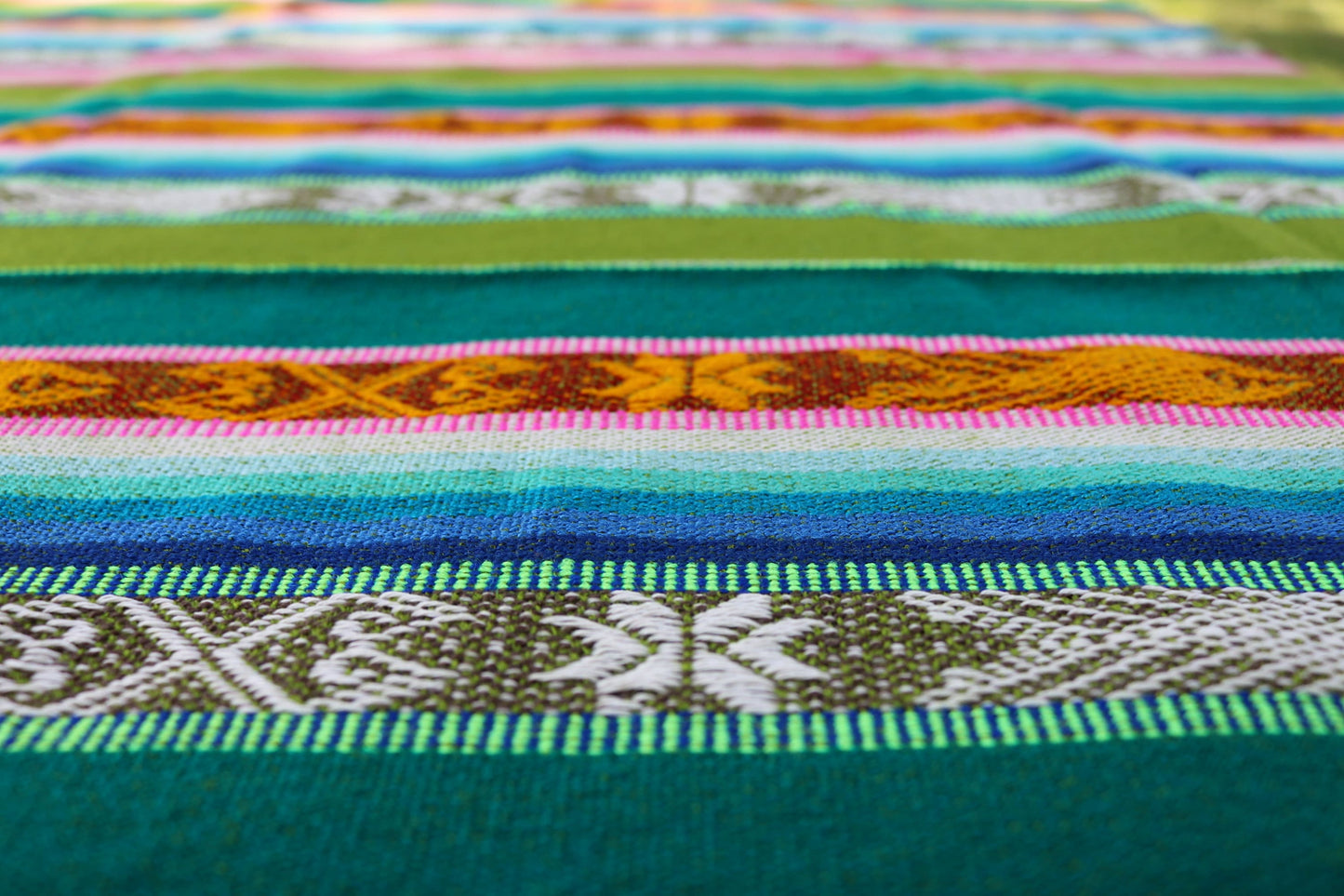 Vibrant Inca Hammock - Lightweight, Double, Handmade Ultra-Comfy for Outdoor Bliss & Relaxation