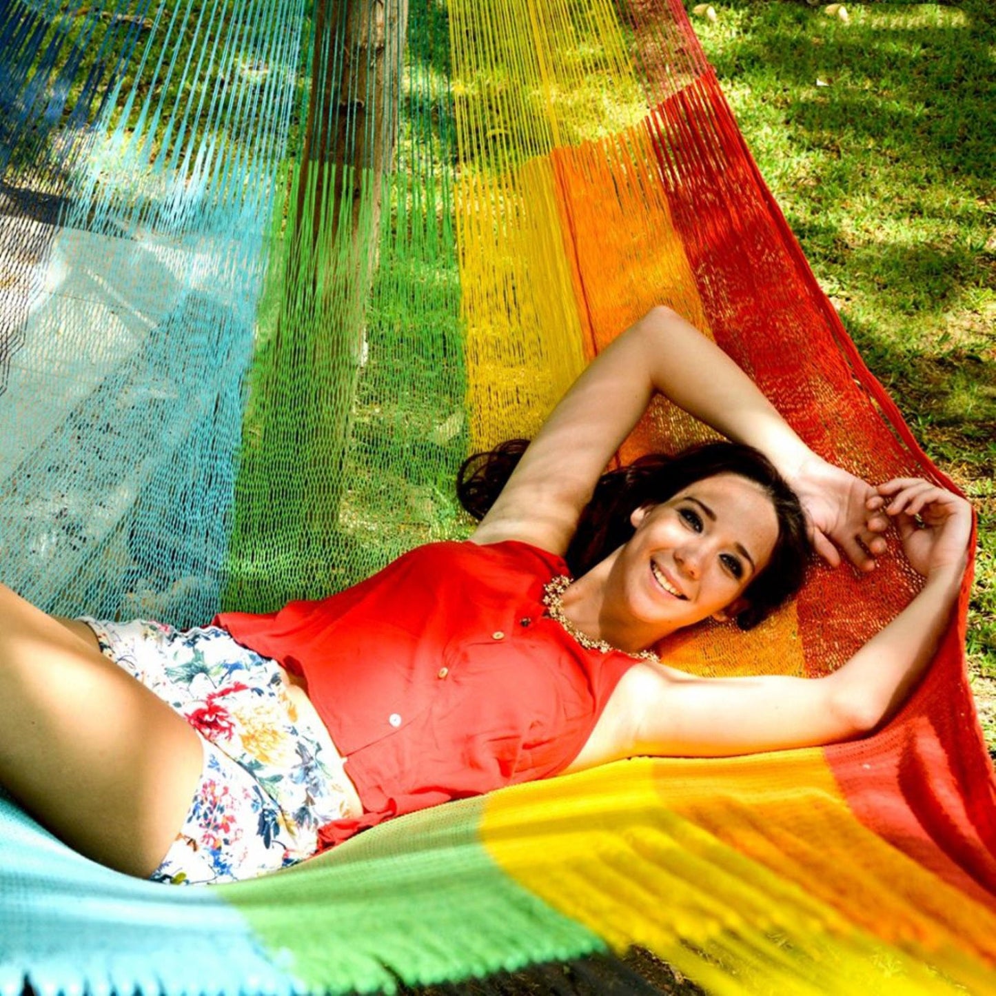 Vibrant Mayan Hammock - Lightweight, Double, Handmade Ultra-Comfy for Outdoor Bliss & Relaxation