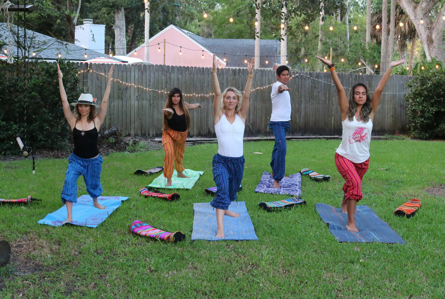 Bolsa para esterilla de yoga azul oscuro hecha a mano